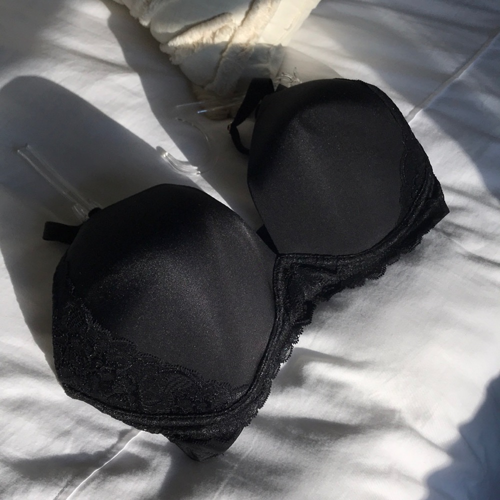 NEW A Pea In The Pod Wireless Nursing Bra 34G